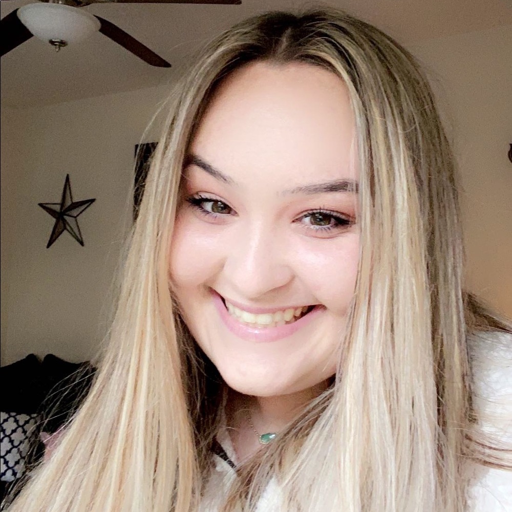 Meet your Posher, Jenna